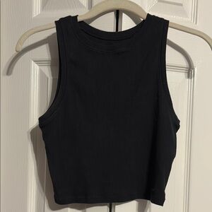 Hollister must have collection black sleeveless crop tank size small NWOT